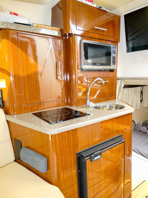 Regal 28 Express