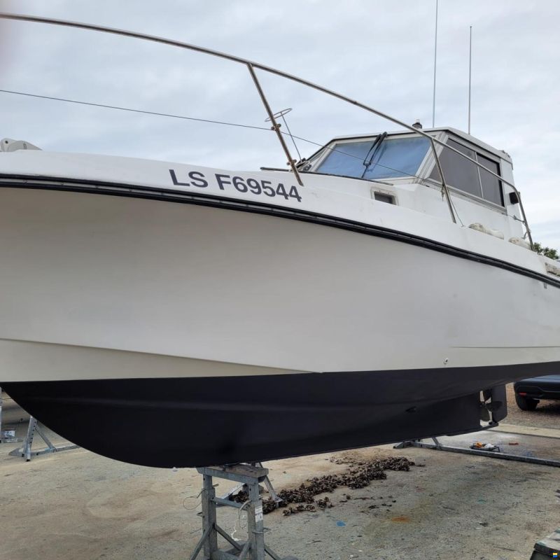 Beneteau Antares 800