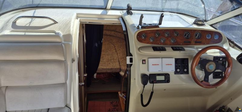 Sealine S28 Cruiser