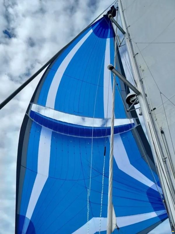 Lagoon 400