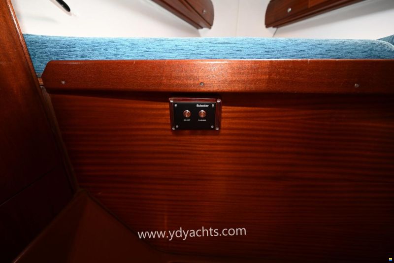 Bavaria 38