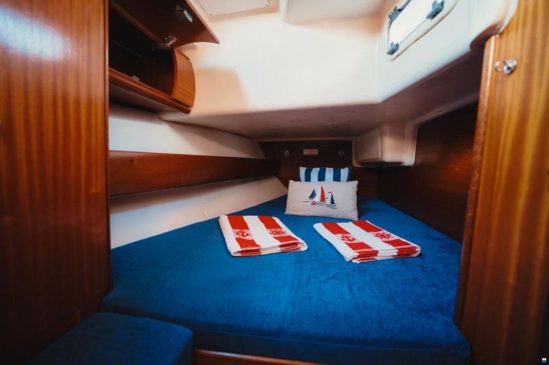 Beaconax Yachtbau GmbH Bavaria 36AC