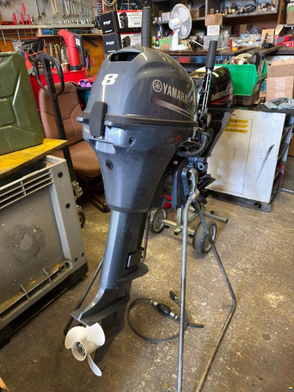 Yamaha 8PS