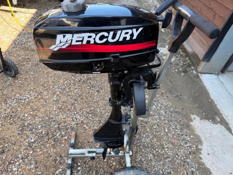 Mercury 2,5 HK