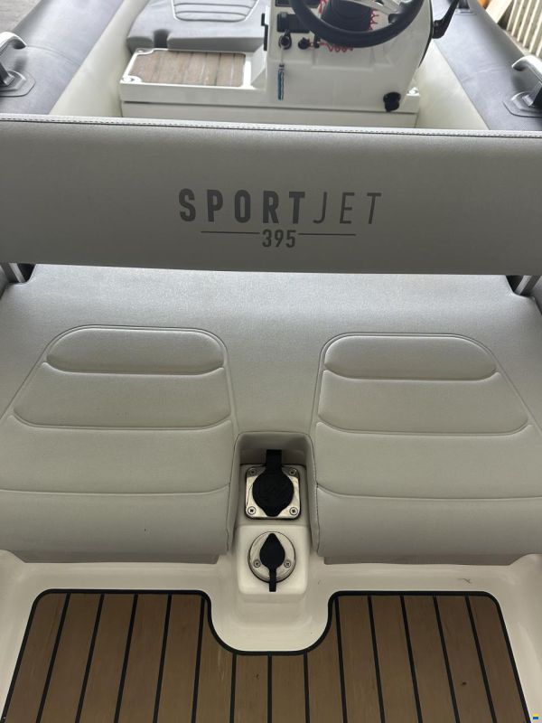 Williams SportJet395