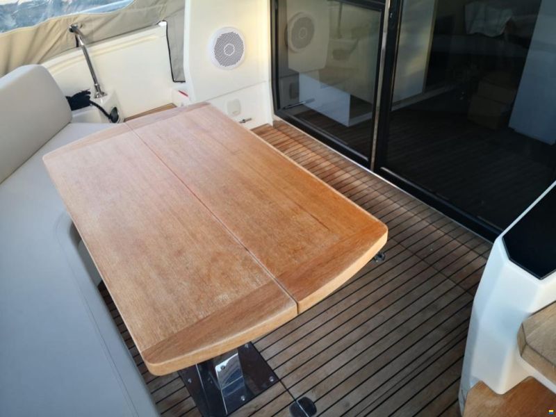 Cranchi 52E