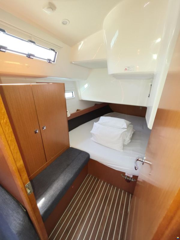 Bavaria CRUISER 41