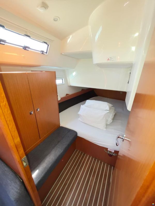 Bavaria CRUISER 41