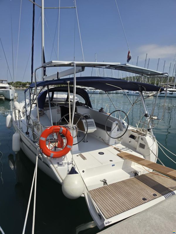 Bavaria CRUISER 41