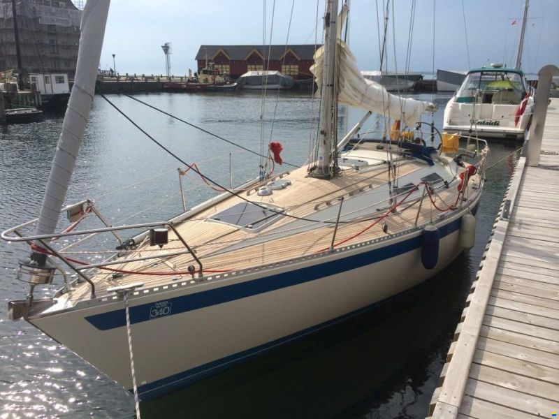 Sweden Yachts 340
