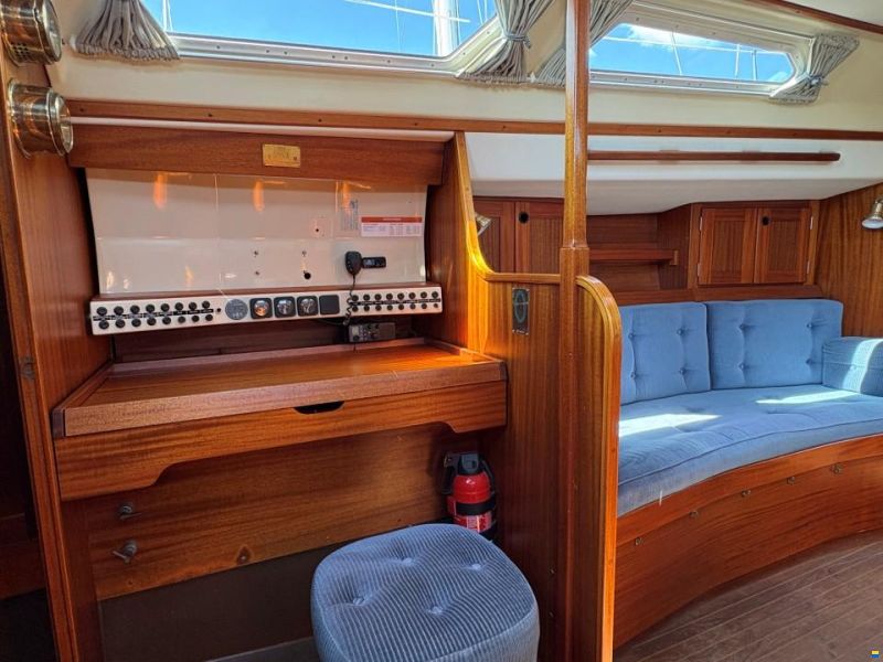 Sweden Yachts 340