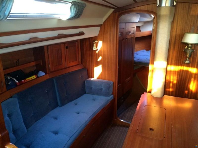 Sweden Yachts 340