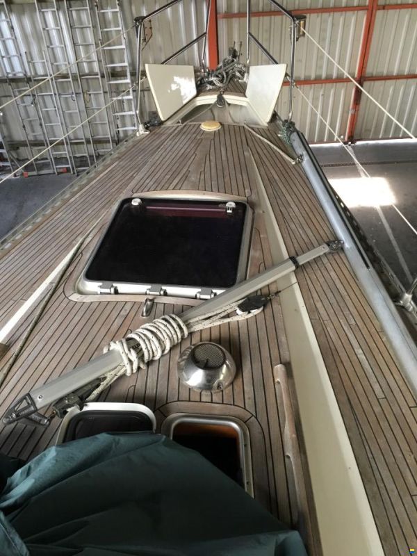 Sweden Yachts 340