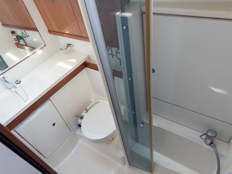 Beneteau Oceanis 46