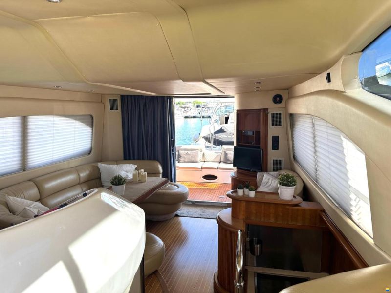 Azimut 46