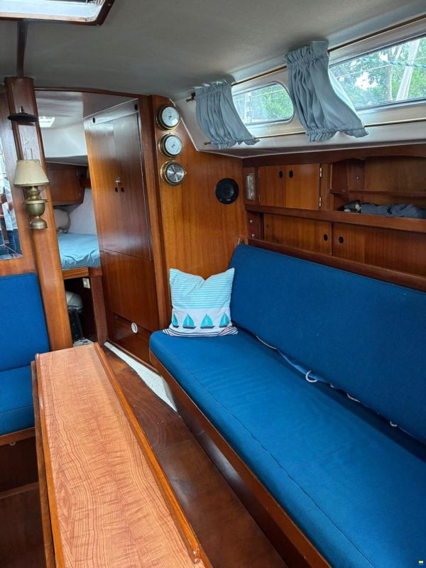 Asmus Hanseat 70 B