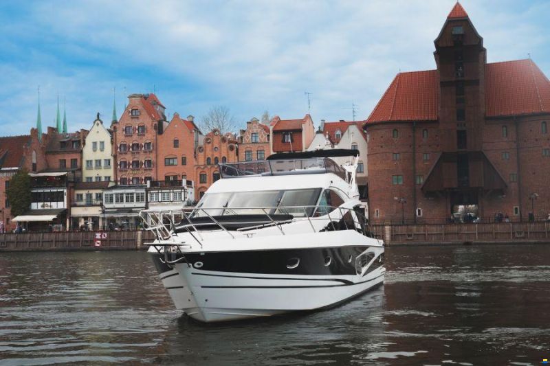 Galeon 530 FLY