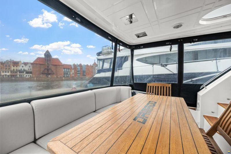 Galeon 530 FLY