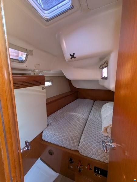 Beneteau Oceanis 40