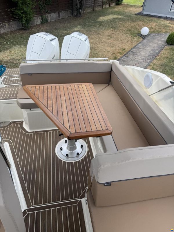 Quicksilver 805 Active Cruiser