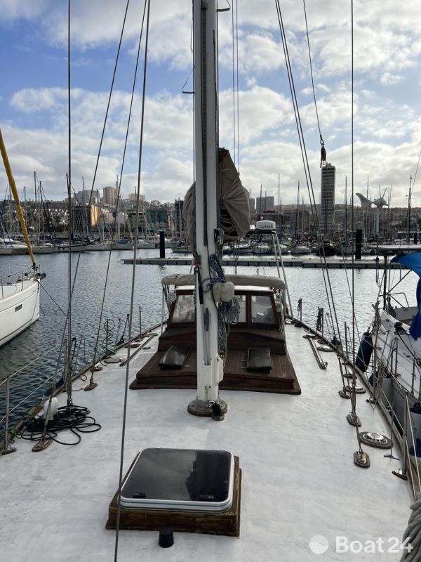 Fijian Bermudian 44