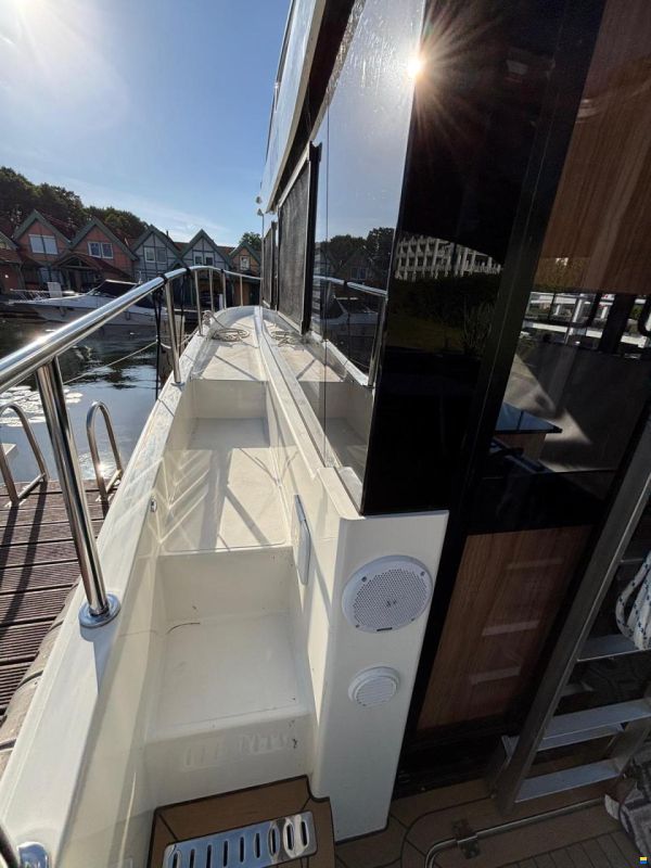 Cobra Yacht Futura 36