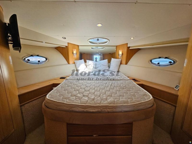Rodman 44 fly - IPS 500
