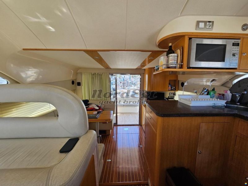 Rodman 44 fly - IPS 500