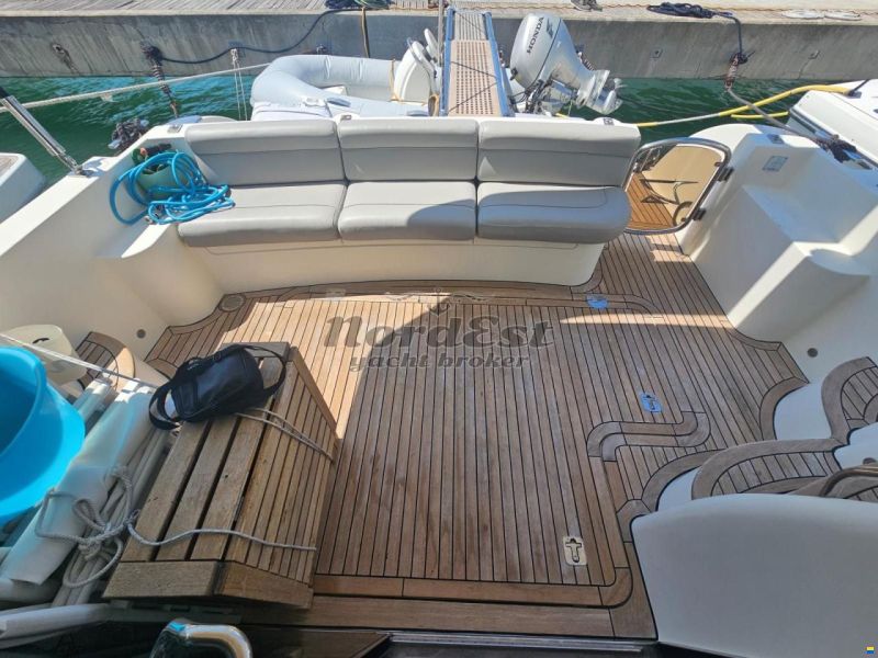 Rodman 44 fly - IPS 500