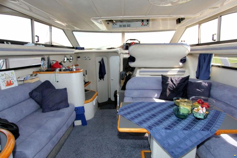 Sealine 350 Flybridge