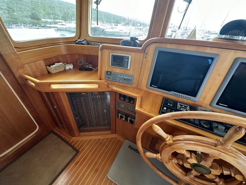 Selene 53