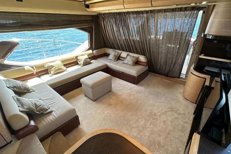 Azimut 70