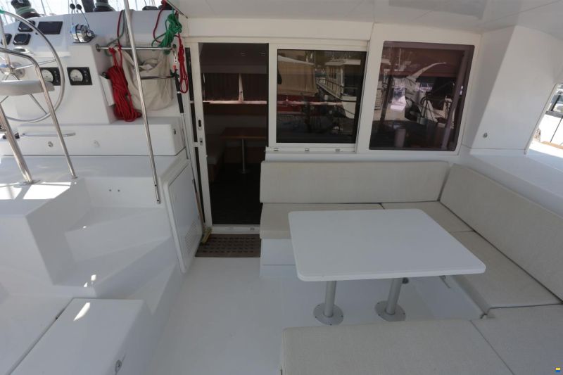 Lagoon 400 S2