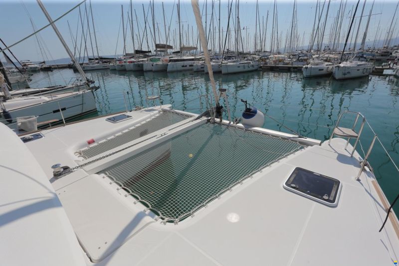 Lagoon 400 S2