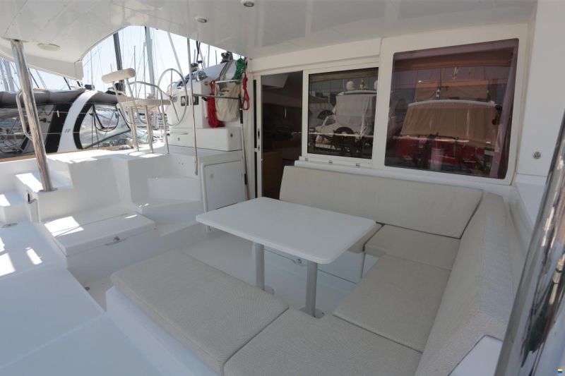 Lagoon 400 S2