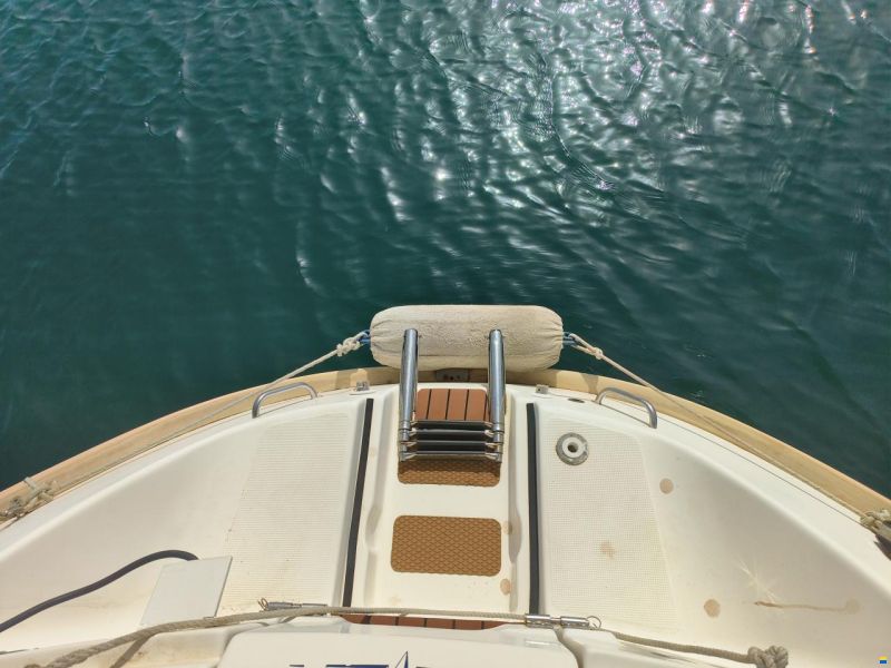 Bavaria 37