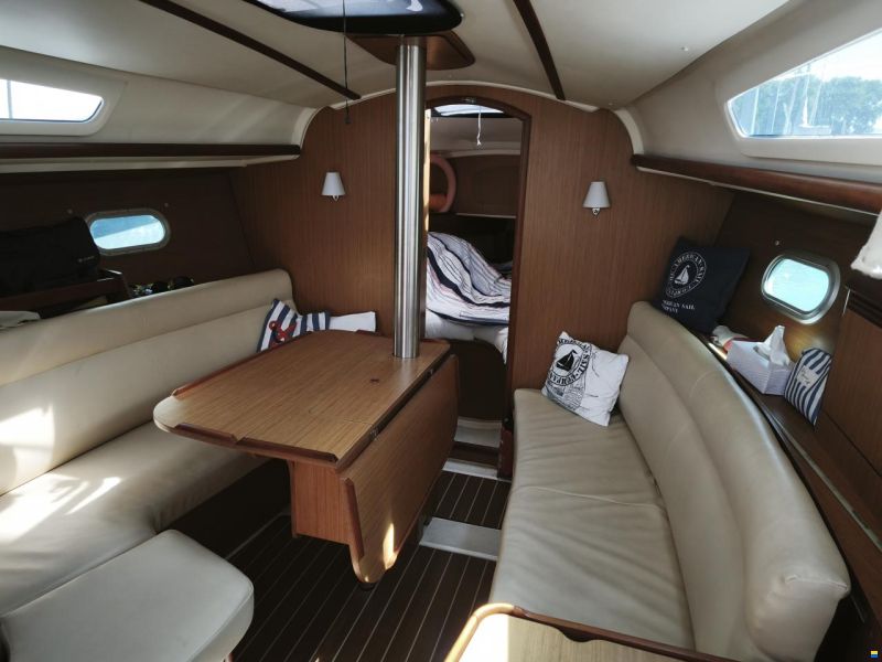 Jeanneau Sun Odyssey 32i