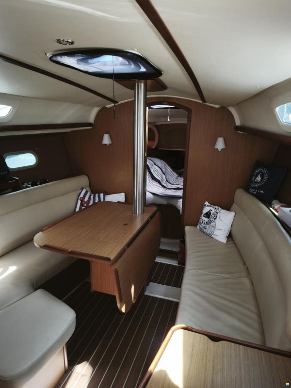 Jeanneau Sun Odyssey 32i