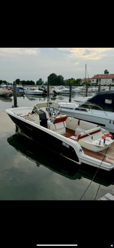 Invictus CX280