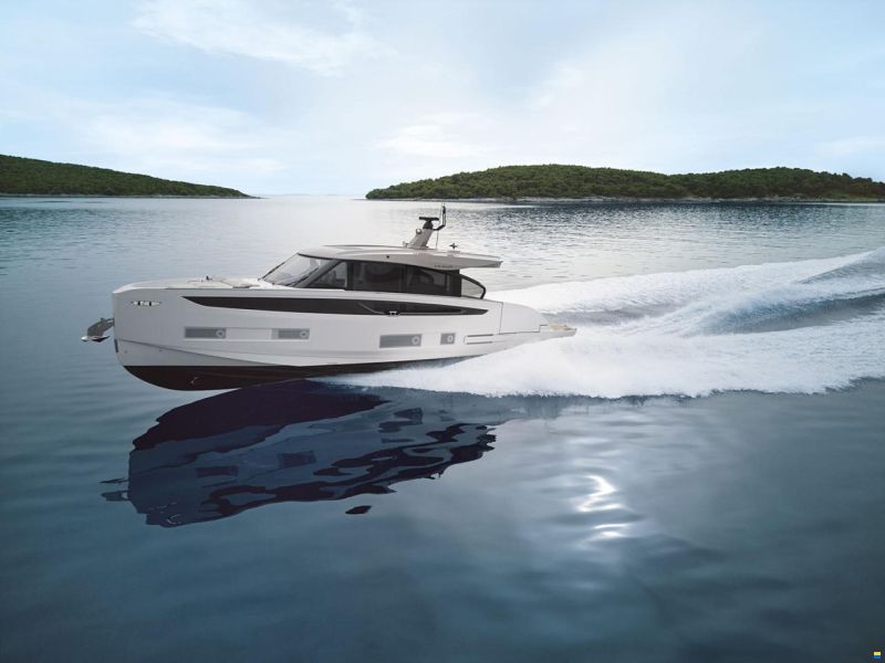 Azimut Seadeck 6