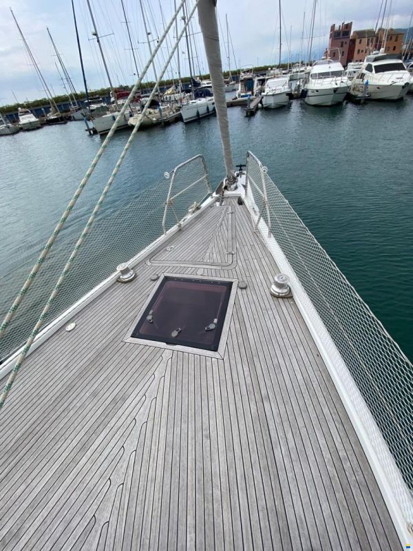 Hanse 545