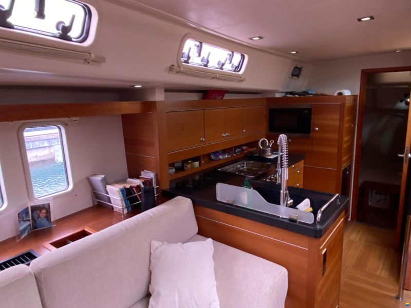Hanse 545