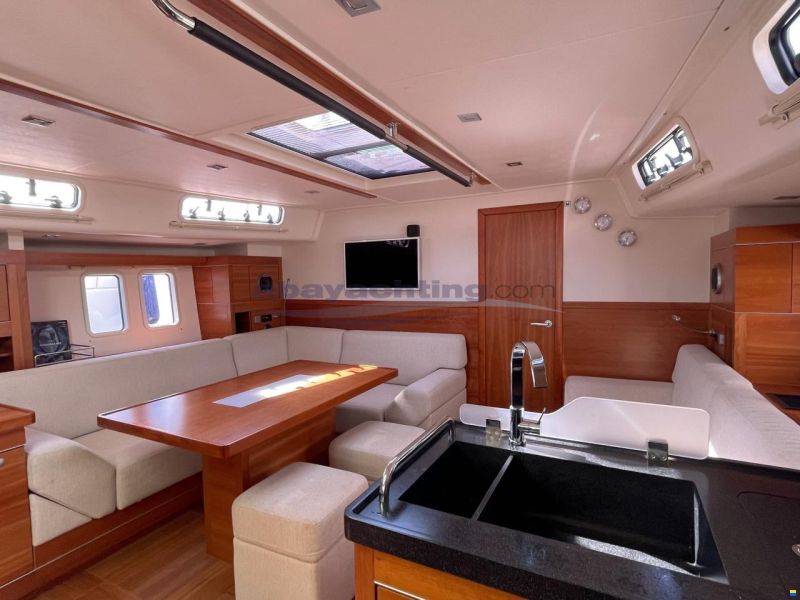 Hanse 545