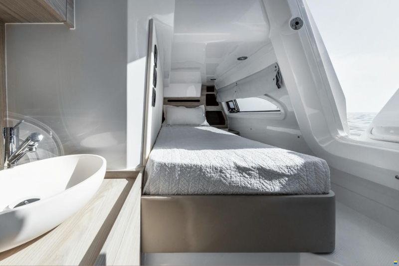 Azimut Fly 53