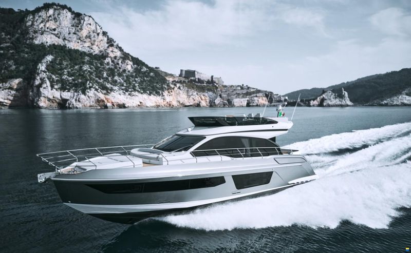 Azimut Fly 53