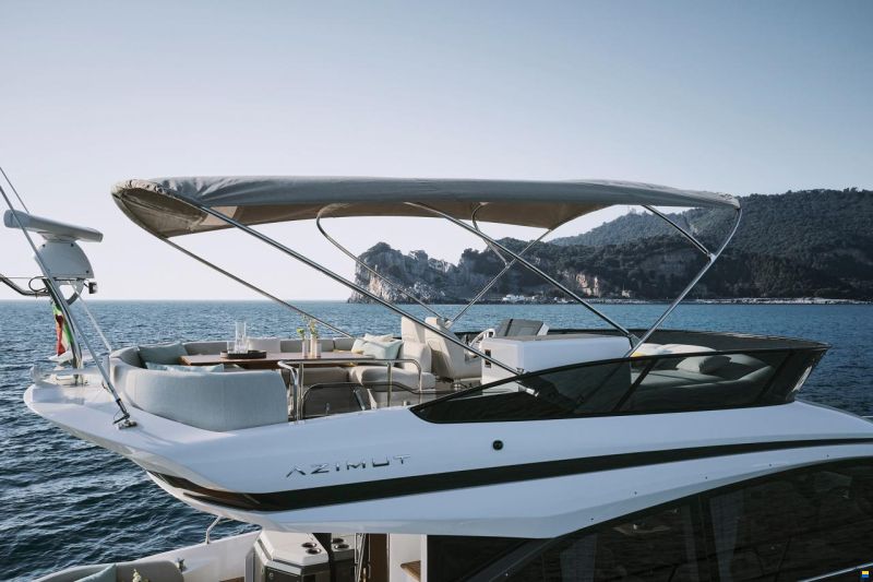 Azimut Fly 53