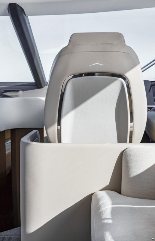 Azimut Fly 53