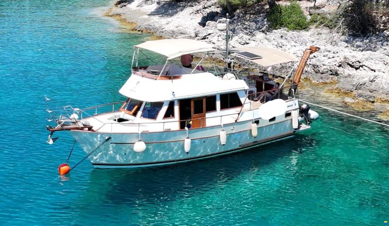 Edership Trawler 39