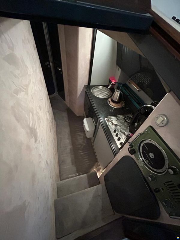 Ferretti ALTURA 38