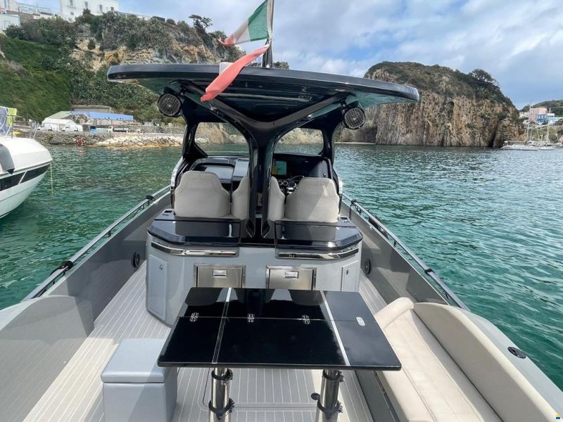 SACS Rebel 40